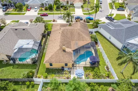 10207 Lockwood Pines Ln, Tampa, FL 33635