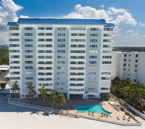 1750 Benjamin Franklin Dr #8D, Sarasota, FL 34236