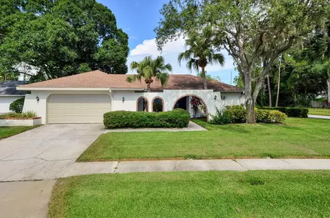 5008 Barrowe Pl, Tampa, FL 33624
