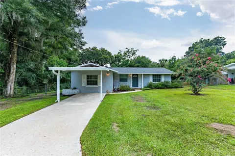 11605 Meadowlane Dr, Dade City, FL 33525