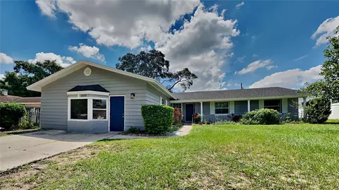 5810 Fernhill Dr, Orlando, FL 32808