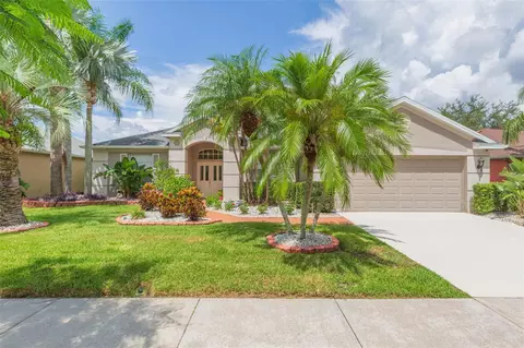 4509 River Close Blvd, Valrico, FL 33596