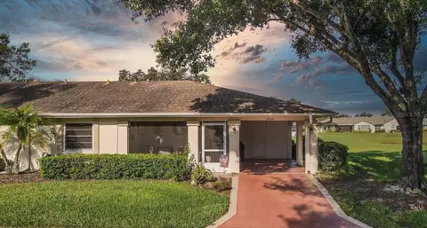 2008 Hampstead Cir #293, Sun City Center, FL 33573