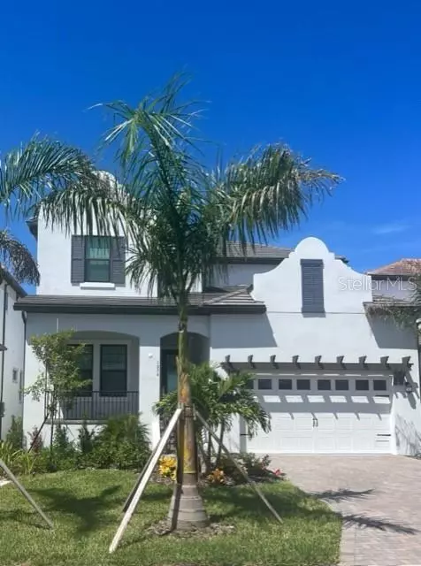 1072 Seagrape Dr, Ruskin, FL 33570