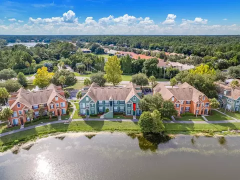 9334 Lake Chase Island Way, Tampa, FL 33626