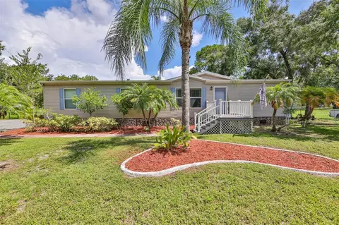 2825 Metro Dr, Ruskin, FL 33570