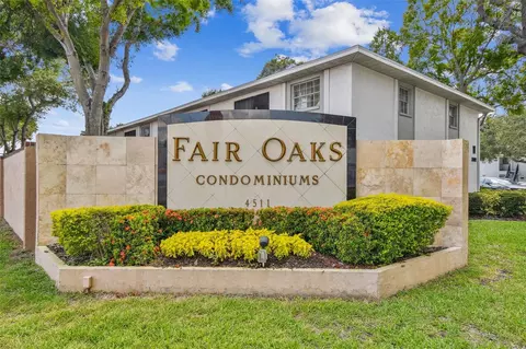 4508 S Oak Dr #T62, Tampa, FL 33611