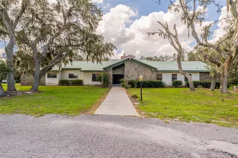 5715 Brigman Ave, Wimauma, FL 33598