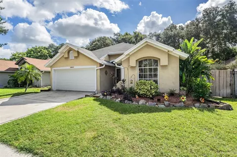 5840 Estes Ln, Wesley Chapel, FL 33545