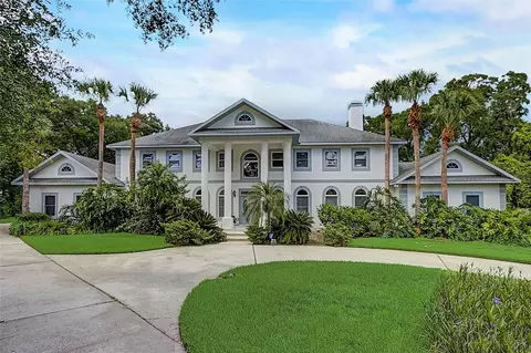 4504 Country Gate Ct, Valrico, FL 33596