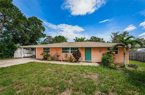 1313 Florida Ave, Palm Harbor, FL 34683