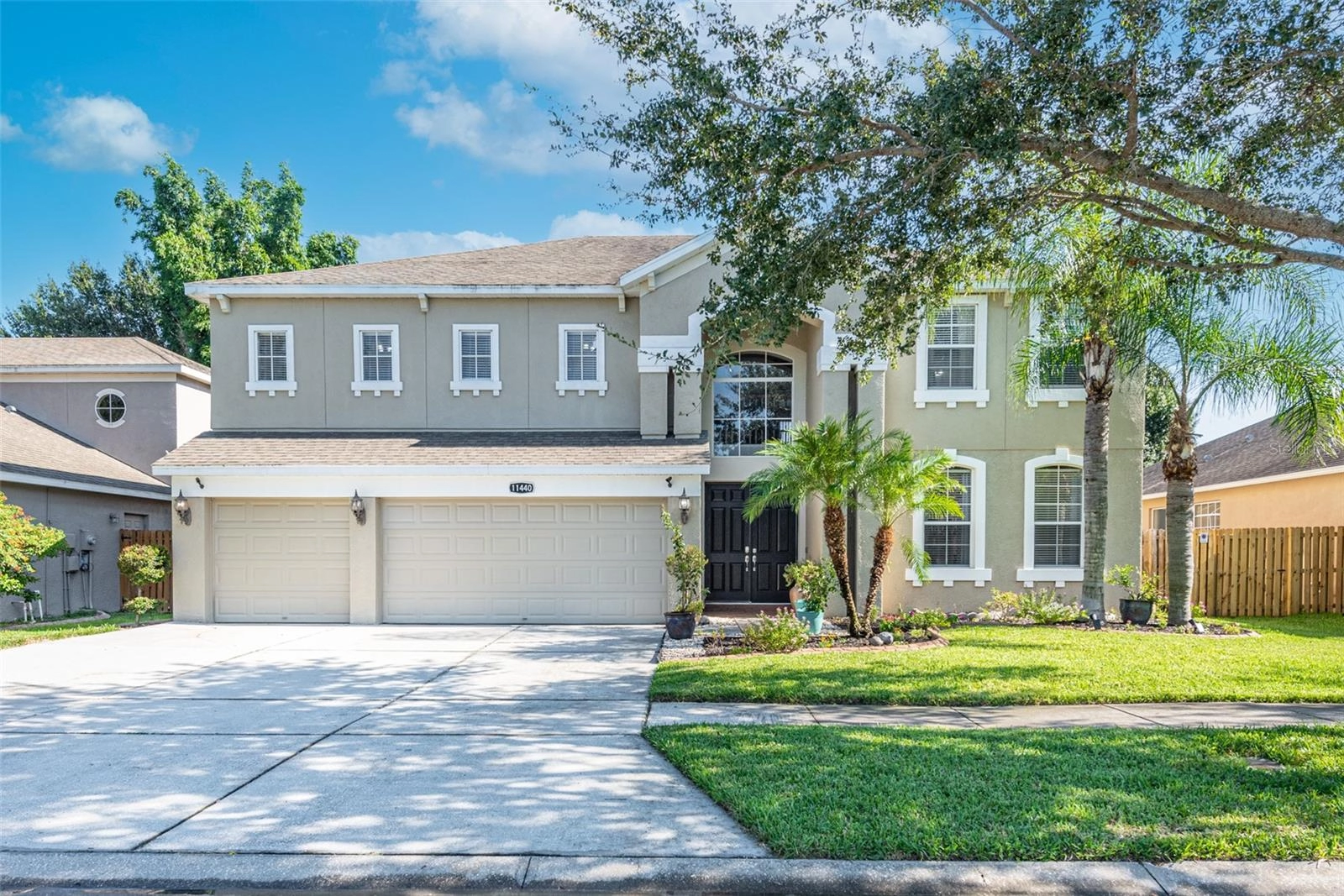 11440 Dutch Iris Dr, Riverview, FL 33578 photo 1
