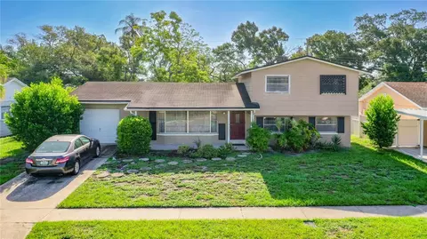 6413 Rosewood Dr, Tampa, FL 33615