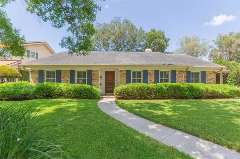2815 Linthicum Pl, Tampa, FL 33618