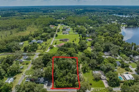 1 St Ave SE, Lutz, FL 33549