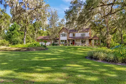 18573 Hancock Bluff Rd, Dade City, FL 33523