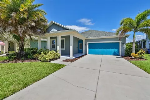 7016 Old Benton Dr, Apollo Beach, FL 33572