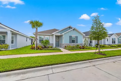 3659 Persimmon Park Dr, Wesley Chapel, FL 33543