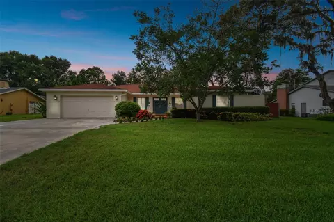 506 Terrace Hill Dr, Temple Terrace, FL 33617