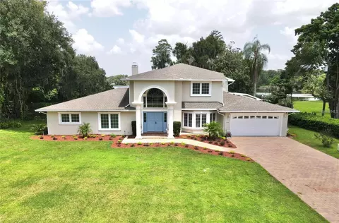 13525 Bay Lake Ln, Tampa, FL 33618