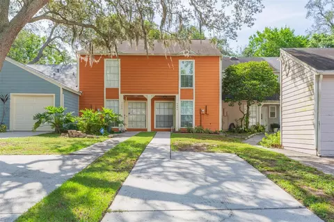 9406 Forest Hills Cir, Tampa, FL 33612
