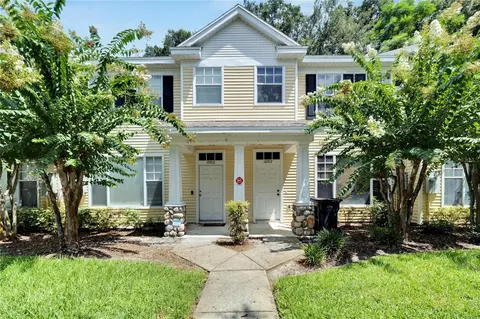 10910 Black Swan Ct, Seffner, FL 33584