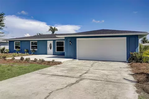 62 Golfview Rd, Rotonda West, FL 33947