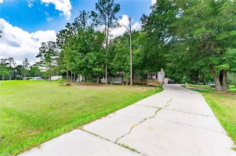 13323 Mcintosh Dr, Dade City, FL 33525