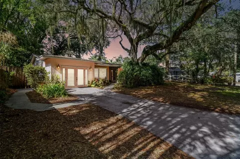 1005 Hardy Dr, Tampa, FL 33613