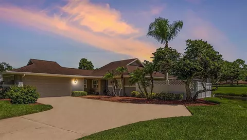 13601 Clubside Dr, Tampa, FL 33624