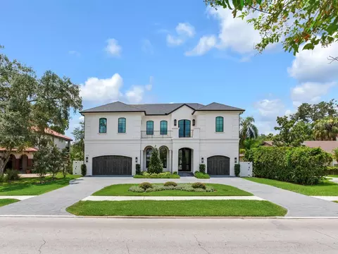 4106 W Swann Ave, Tampa, FL 33609