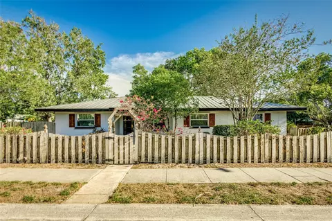 848 Myrtle St, Sarasota, FL 34234