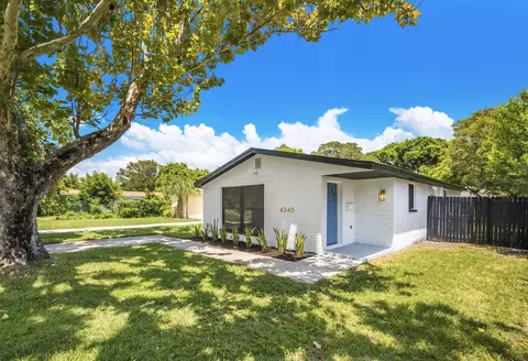 4345 20th St N, Saint Petersburg, FL 33714