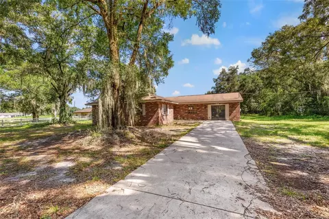4304 Bruton Rd, Plant City, FL 33565