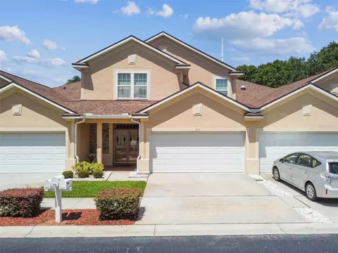 3516 Grand Magnolia Pl, Valrico, FL 33596