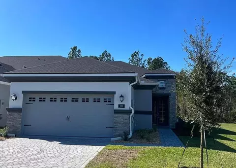 39 Southampton St, Ormond Beach, FL 32174