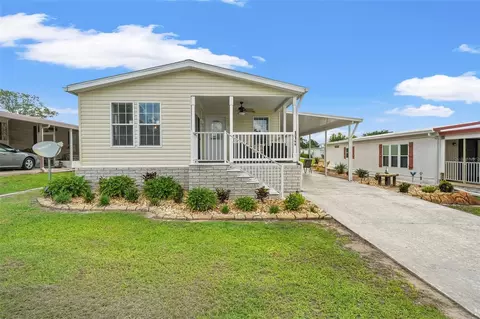 10144 Wellington Ave, Dade City, FL 33525