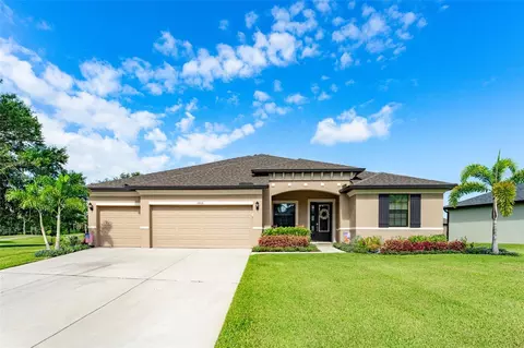 1606 Anastacia Ln, Sun City Center, FL 33573