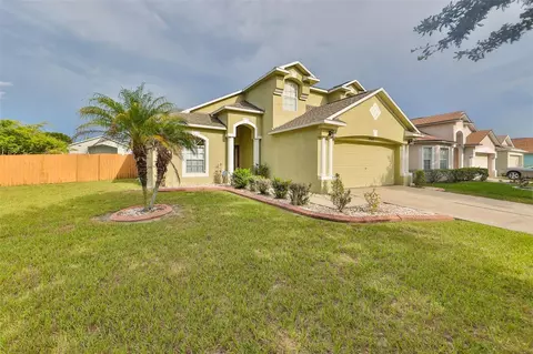 12502 Lake Vista Dr, Gibsonton, FL 33534