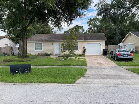 214 Moonbeam Rd, Apopka, FL 32712