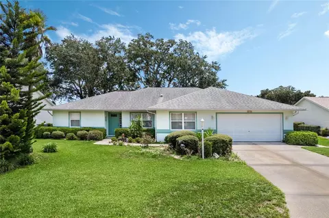 26740 Racquet Cir, Leesburg, FL 34748