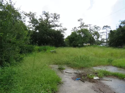 304 Waller St, Plant City, FL 33563