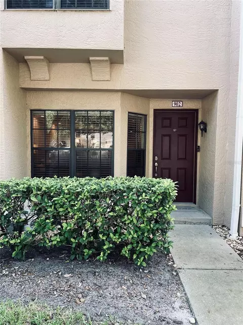 5100 Burchette Rd #902, Tampa, FL 33647