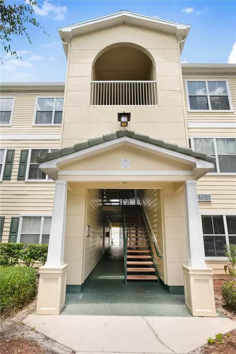 18430 Bridle Club Dr #18430, Tampa, FL 33647