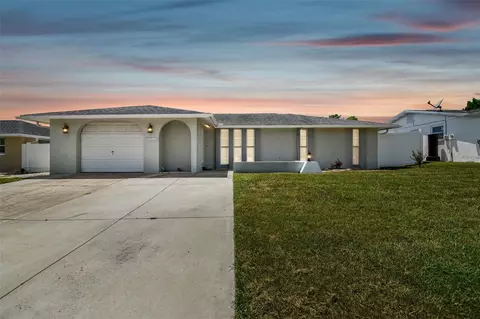 3539 Calera Dr, New Port Richey, FL 34652