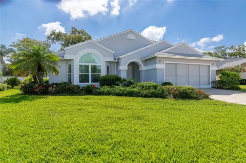 8861 Avila Ct, Hudson, FL 34667