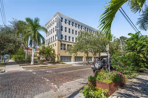 205 5th Ave N #302, Saint Petersburg, FL 33701