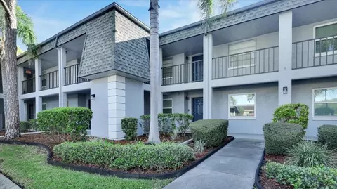 6045 Calais Blvd N #3, Saint Petersburg, FL 33714