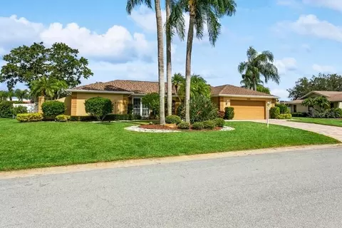 5691 Country Lakes Dr, Sarasota, FL 34243
