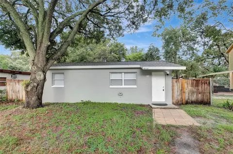 8009 El Portal Dr, Tampa, FL 33604